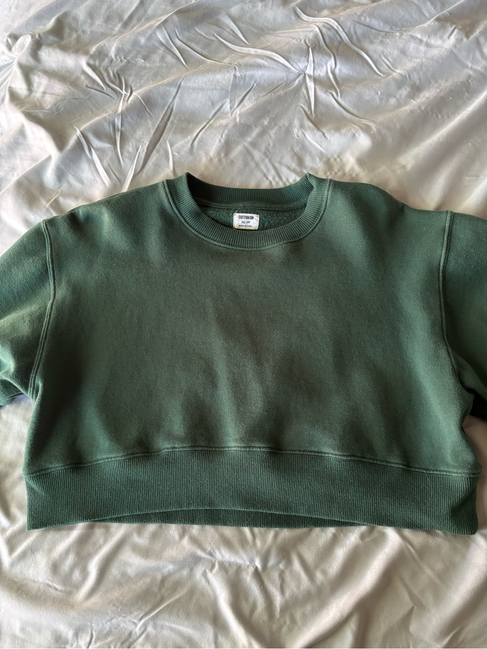 Forest Green Cropped Crewneck Sweatshirt - Picture 3 of 6